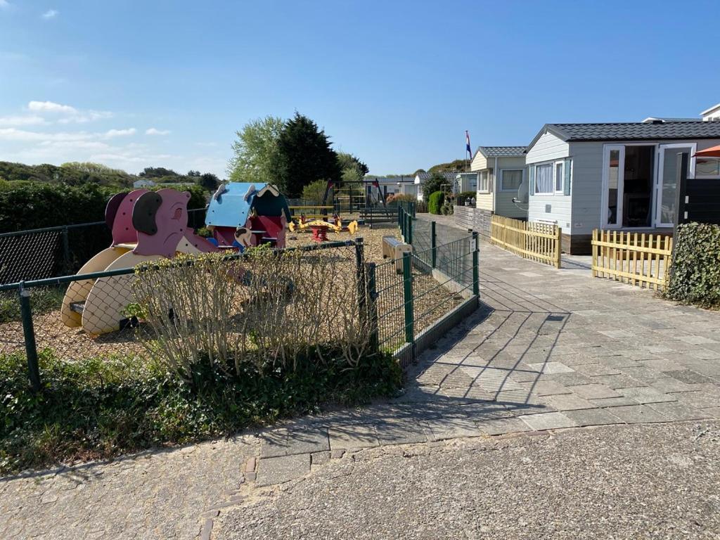 Luxe Chalet Op Camping Duindoorn, Ijmuiden Aan Zee, In De Buurt Van F1 Circuit Zandvoort En Bloemendaal Op Loopafstand Strand Eksteriør bilde